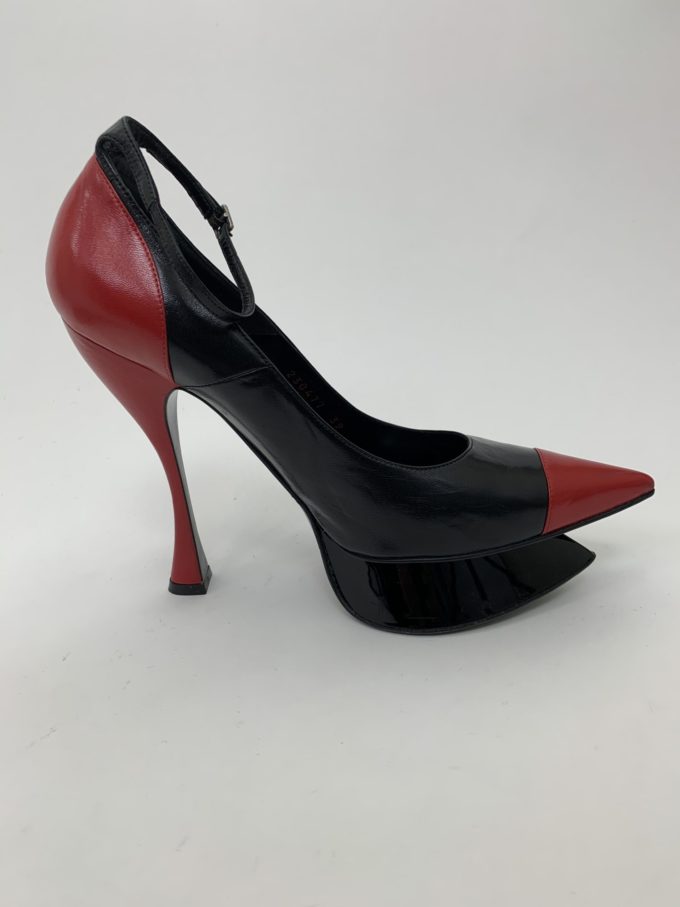 Alexander McQueen red and black leather block heels - Rellik