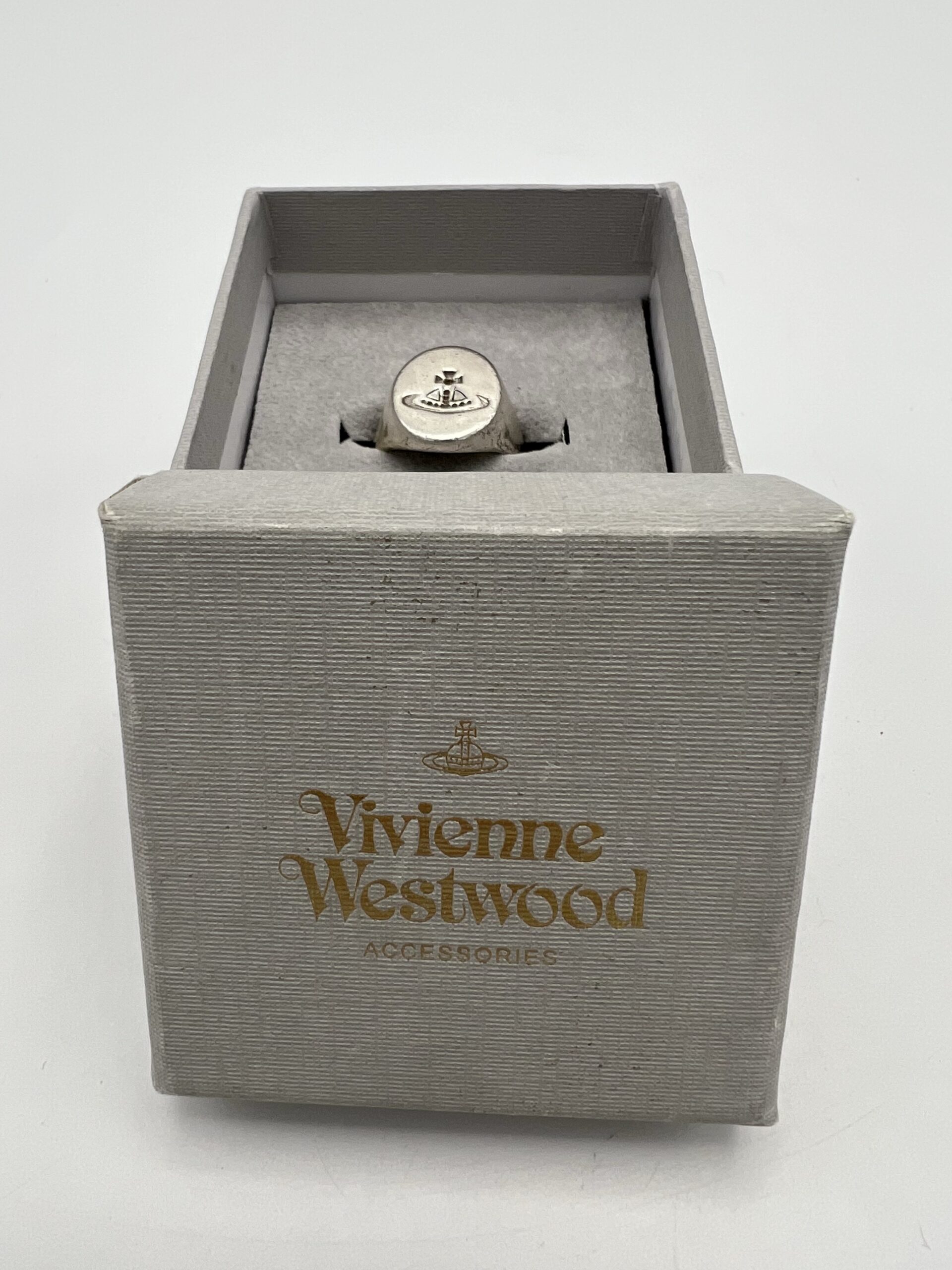 Vivienne Westwood Large Silver Signet Ring - Rellik