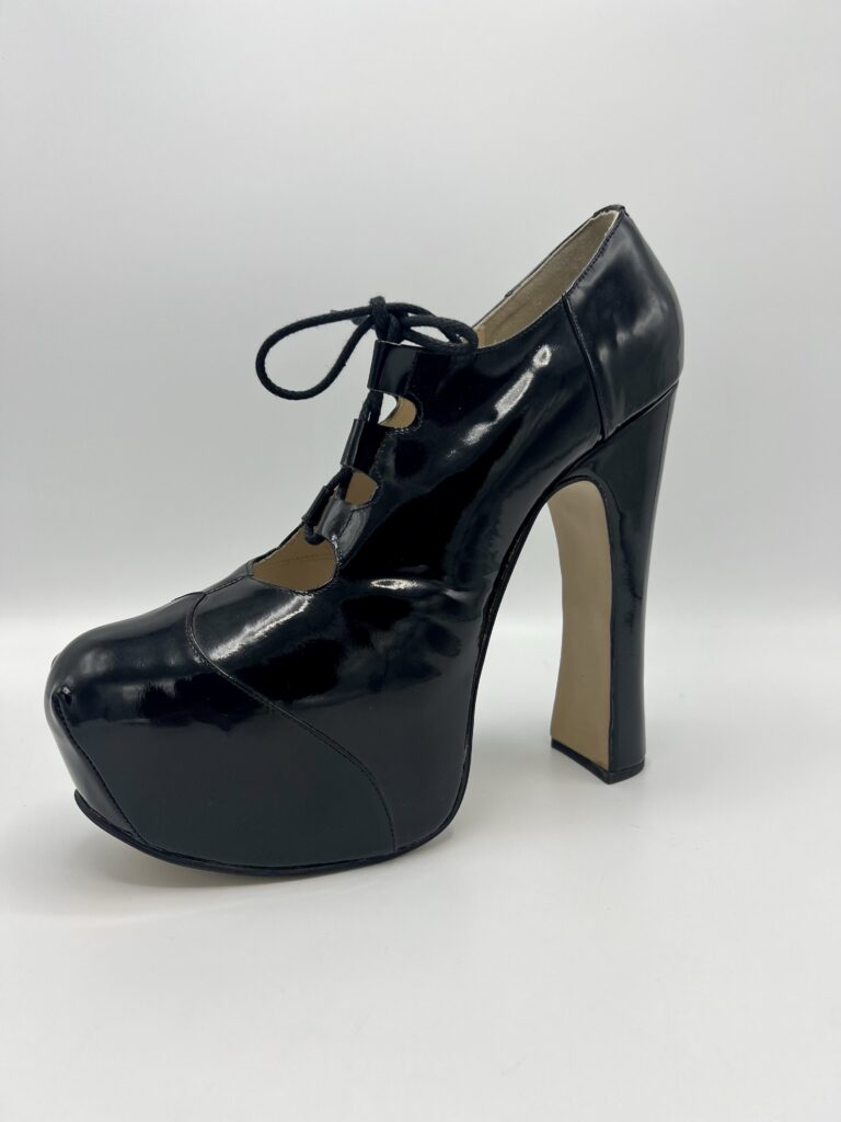 Vivienne Westwood Patent Black Elevated Ghillies 2004 Shoes ...